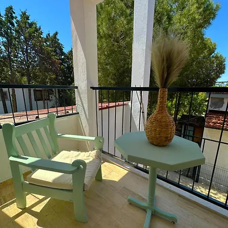 Monk Island Hotel Izmir